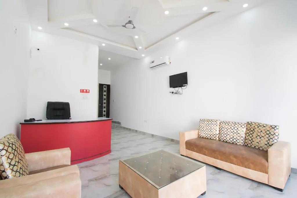 Airport Hotel Prince Palace By Byobhotels Νέο Δελχί Εξωτερικό φωτογραφία